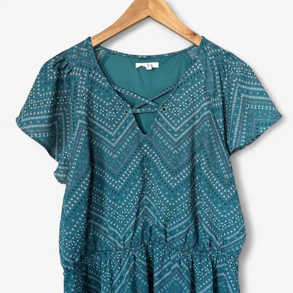Maurices Teal Chevron Print V-Neck Mini Dress with Flutter Sleeves Size Large - Picture 2 of 10